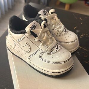 Nike Kids Black and White Sneakers